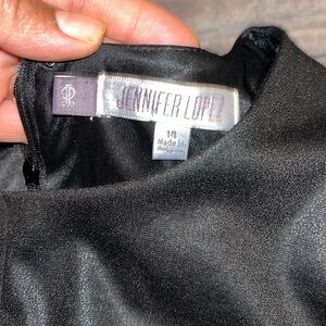 NWT nice black dress with lining very good material.